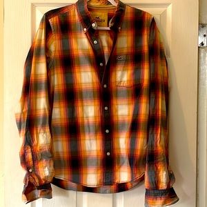 Men’s Hollister plaid dress shirt